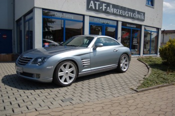 ATF-Tuning Chrysler Crossfire: H&R Tieferlegungsfedern, H&R Spurplatten, Umbau der Motorhaube